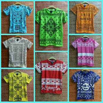 เสื้อคอกลม สกรีนลายเสื้อเร้กเก้ ล้วนลายสีโดน แจ่ม สีสด ใส่เทียวมีแต่คนมอง