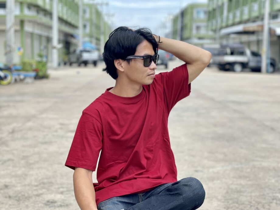 เสื้อสีพื้น เสื้อตัวเปล่า ขายปลีกและส่งถูกที่สุดในประตูน้ำ โบ๊เบ๊ เสื้อตัวเปล่า เสื้อคอกลม
